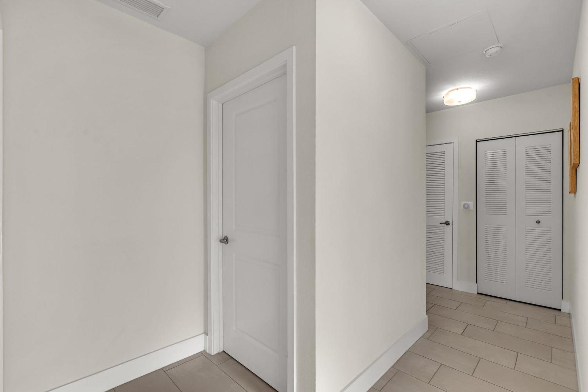 Luxury 2br With Views On Biscayne Blvd
